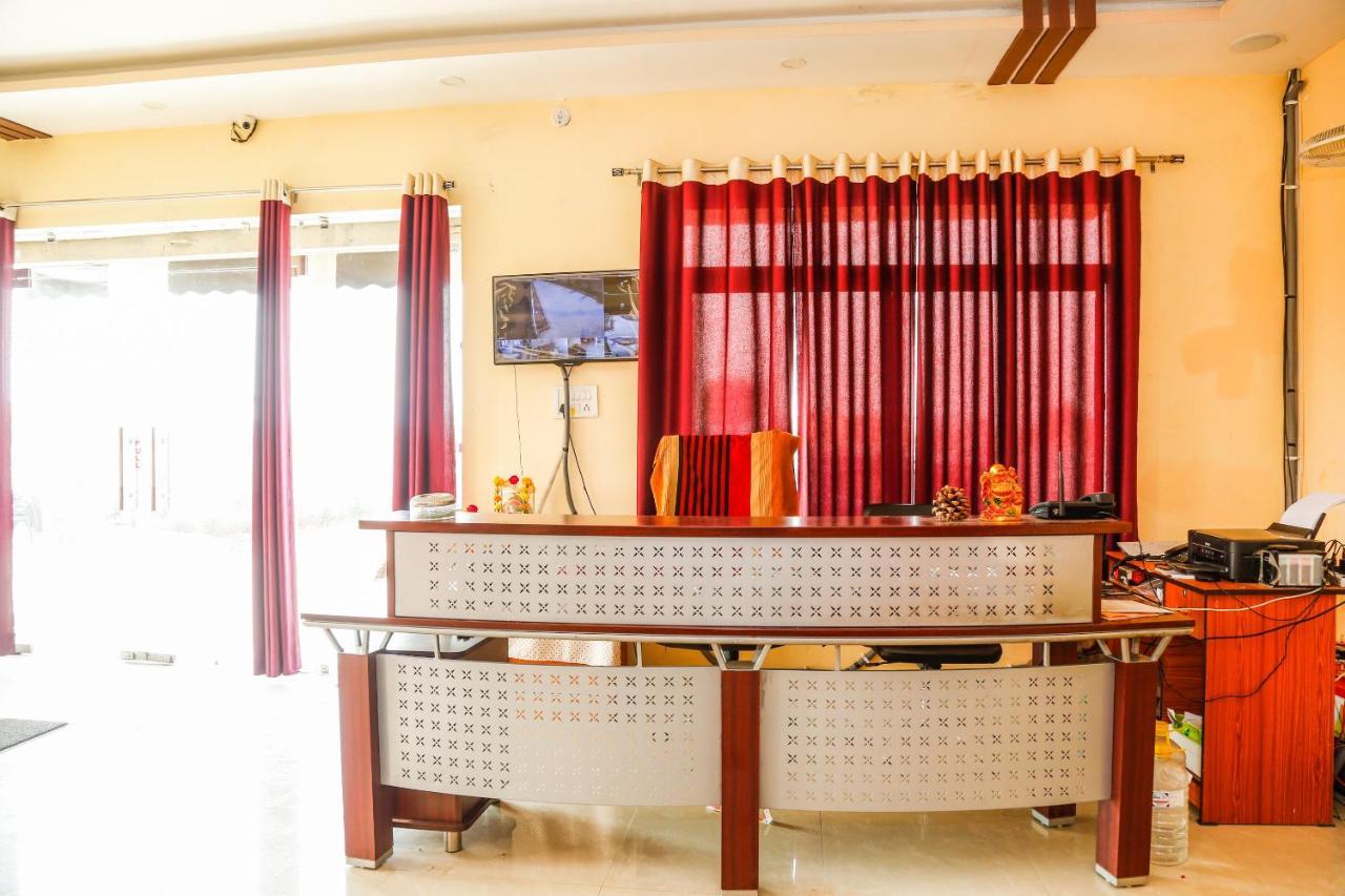 Oyo 23367 Farmsgreen Resort And Restaurant Orchha Eksteriør billede
